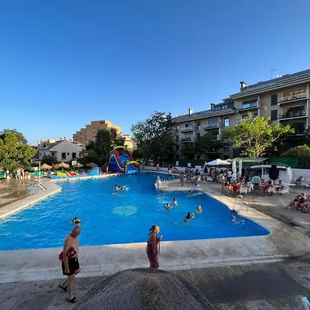 Blue Oasis Sea And Mountain Panorama Apartment